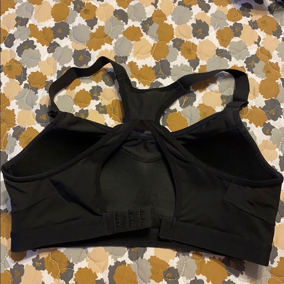 Victoria’s Secret | Sports Bra - Picture 2 of 4